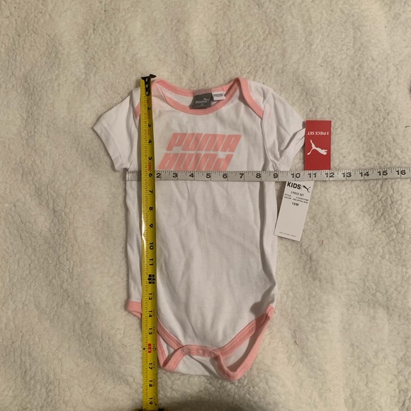 Girls 3 Piece Puma Fleece Outfit - Picture 10 of 14